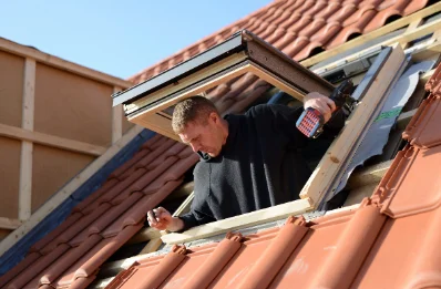 Pose de fenêtres de toit Velux à Chapois